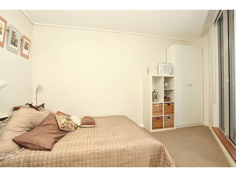 575/4 The Crescent “Valencia”, Wentworth Point NSW 2127