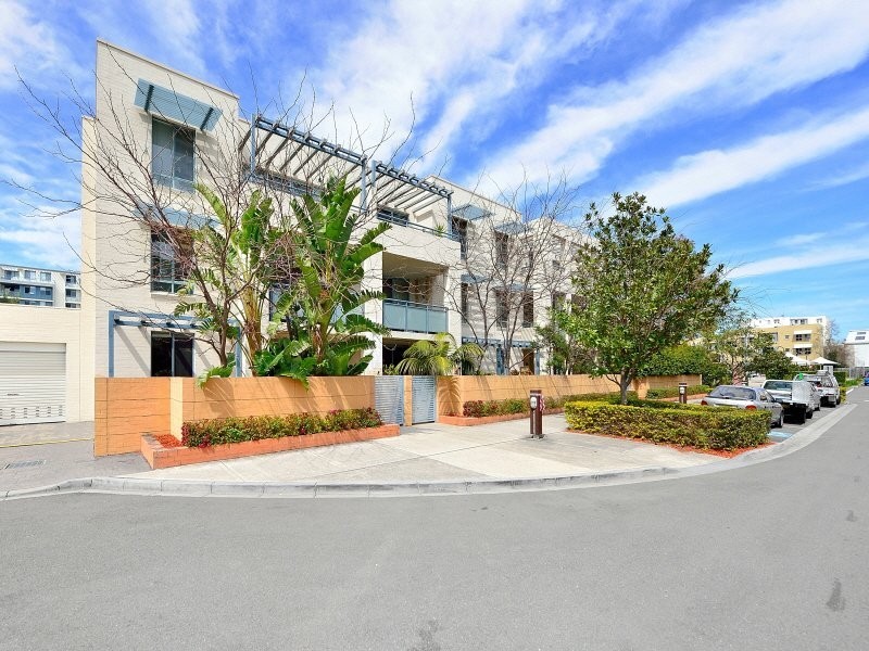 101/5 Stromboli Strait “Corfu”, Wentworth Point NSW 2127