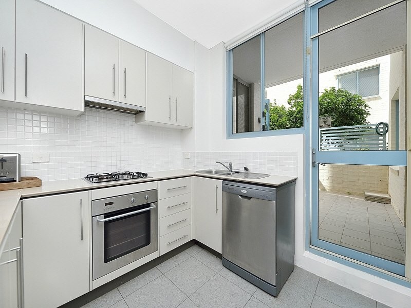 101/5 Stromboli Strait “Corfu”, Wentworth Point NSW 2127