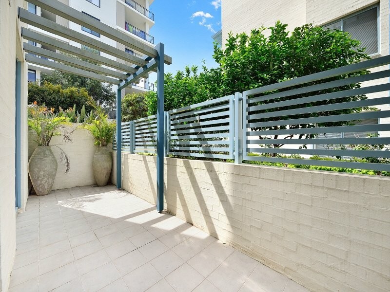 101/5 Stromboli Strait “Corfu”, Wentworth Point NSW 2127