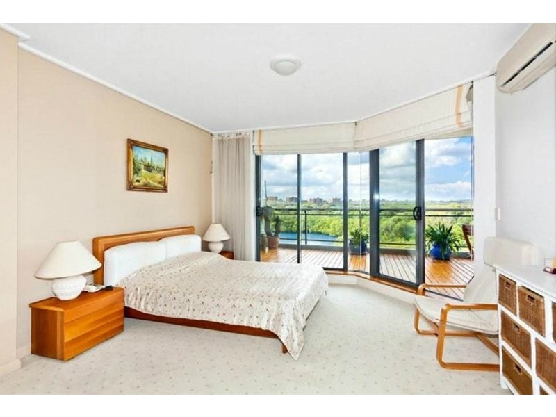 Wentworth Point NSW 2127