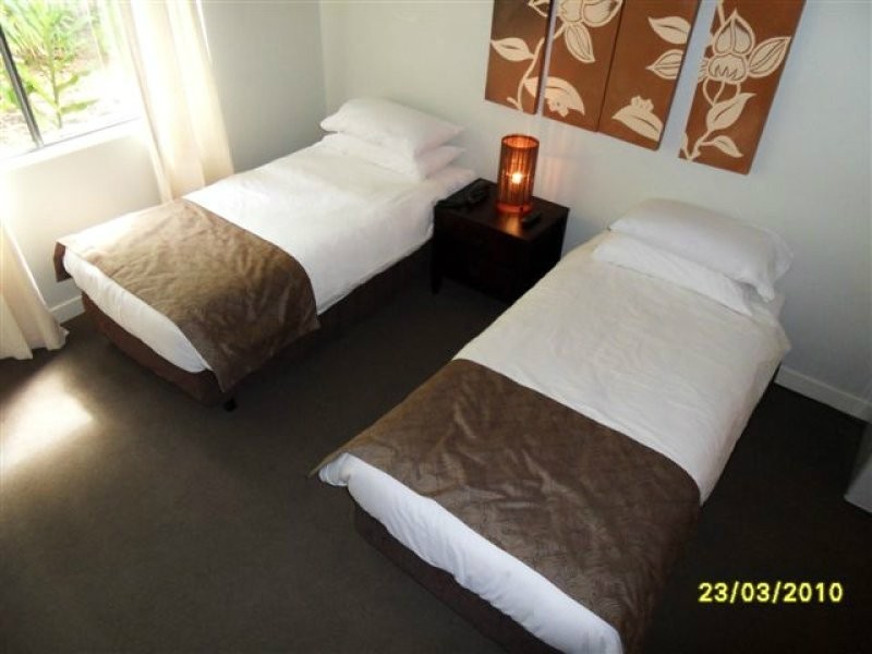 Palm Cove QLD 4879