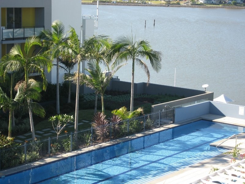 542/2 The Crescent, Wentworth Point NSW 2127