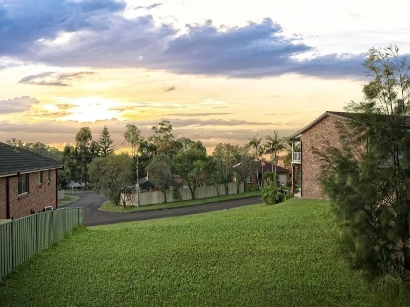 8 Keveer Close, Berkeley Vale NSW 2261