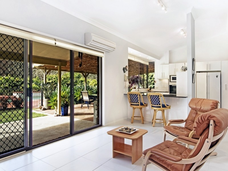 9 Liza Close, Fountaindale NSW 2258