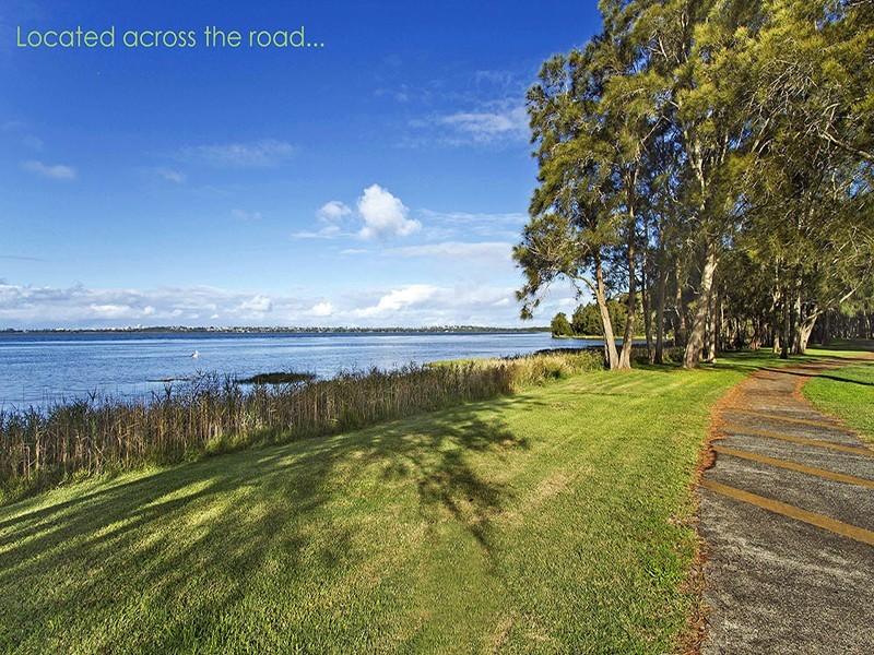 228 Lakedge Ave, Berkeley Vale NSW 2261