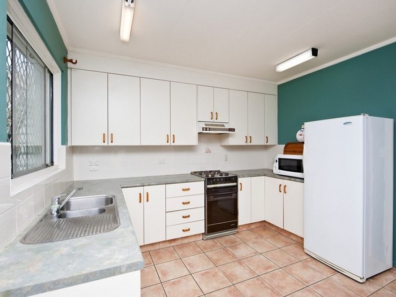596 Robinson Road, Aspley QLD 4034