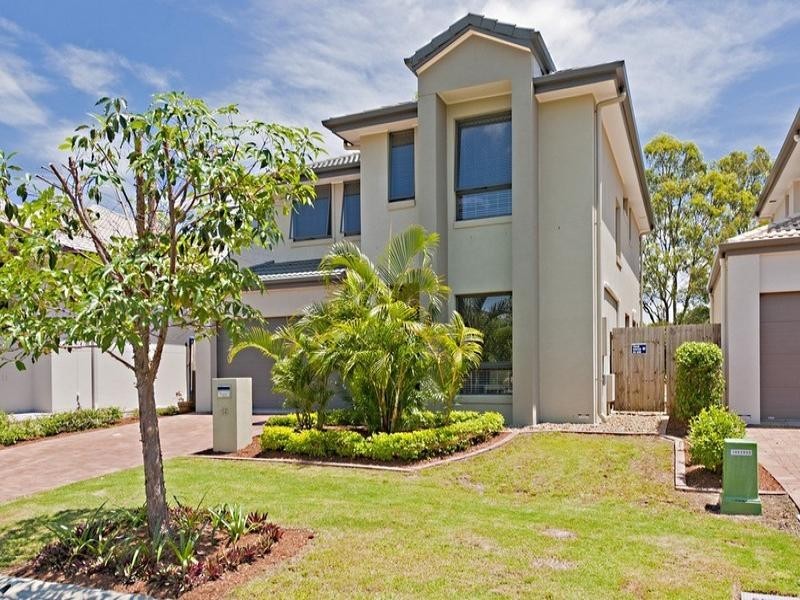 15 Crowcombe Place, Carseldine QLD 4034