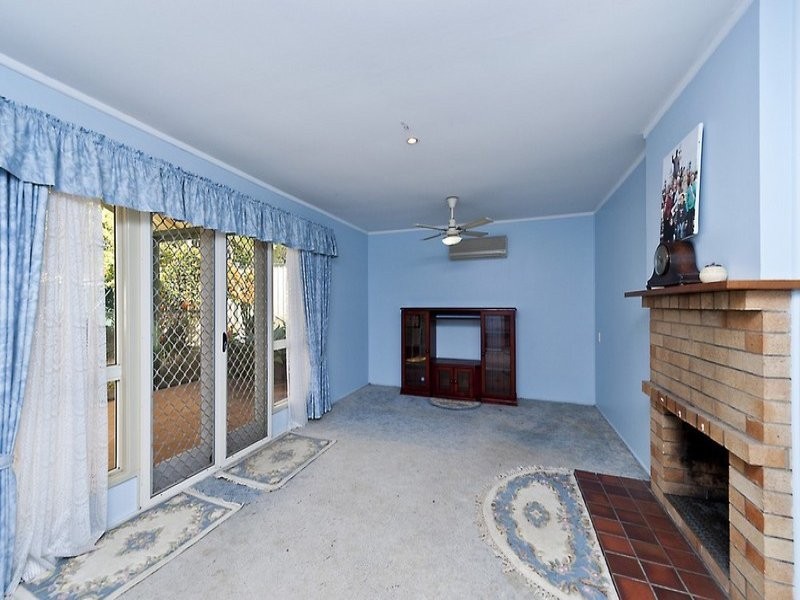 18 Strathdale Street, Aspley QLD 4034