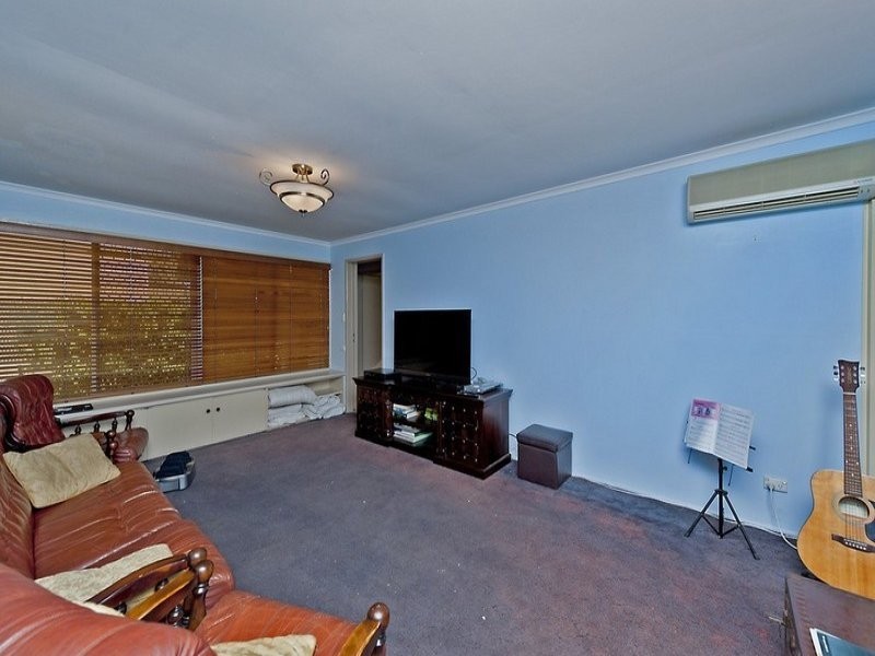 18 Strathdale Street, Aspley QLD 4034