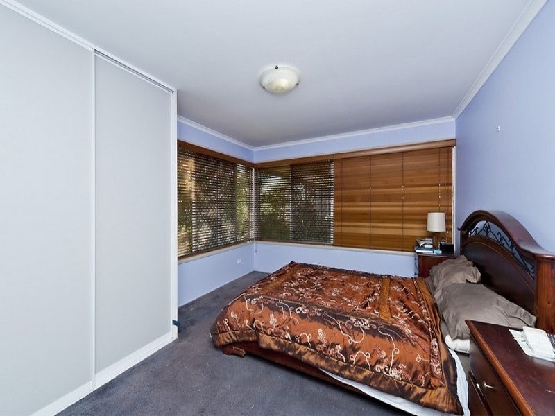 18 Strathdale Street, Aspley QLD 4034