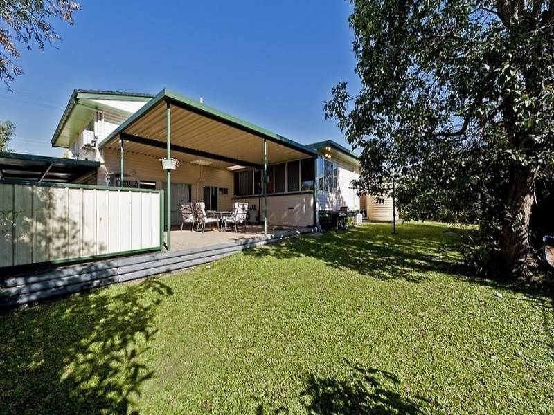 18 Strathdale Street, Aspley QLD 4034