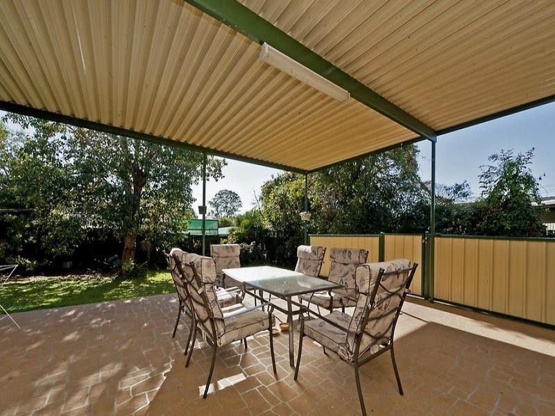 18 Strathdale Street, Aspley QLD 4034