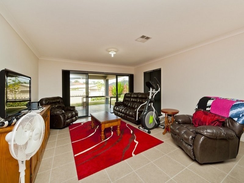 51 Lillydale Street, Carseldine QLD 4034