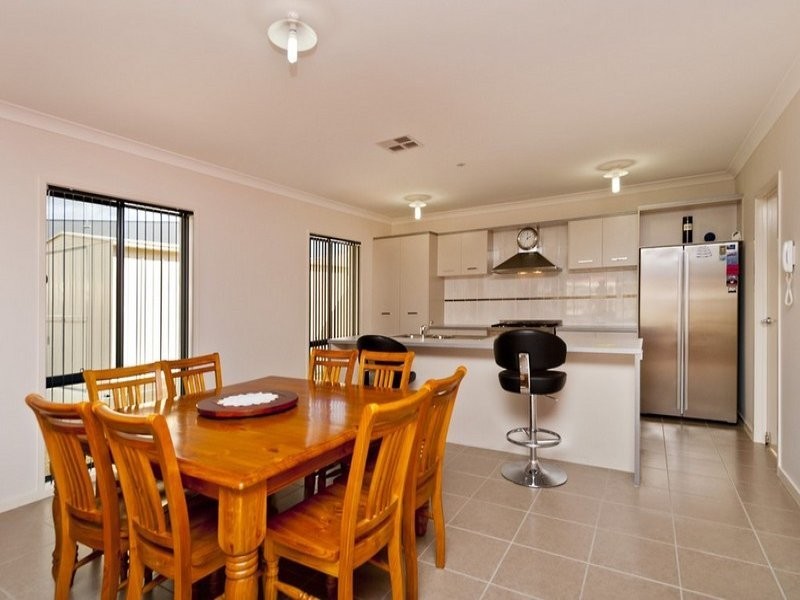 51 Lillydale Street, Carseldine QLD 4034