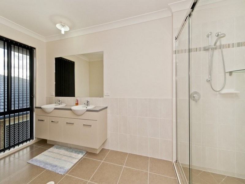 51 Lillydale Street, Carseldine QLD 4034