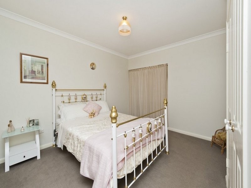 14 Myall Place, Bridgeman Downs QLD 4035