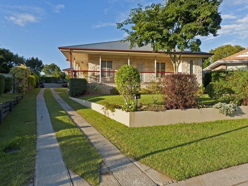 14 Myall Place, Bridgeman Downs QLD 4035