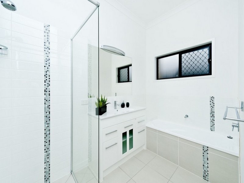 12 Pressland Street, Carseldine QLD 4034