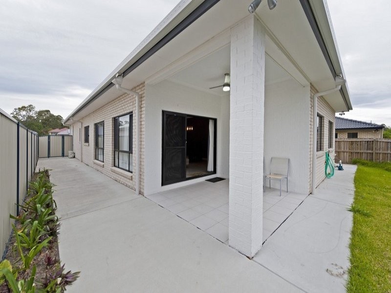 12 Pressland Street, Carseldine QLD 4034