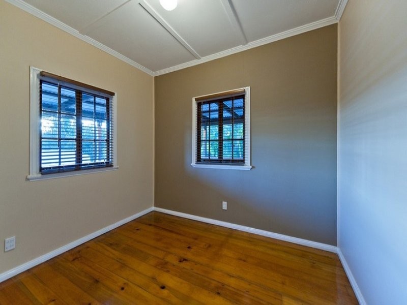 74 Maundrell Terrace, Chermside West QLD 4032