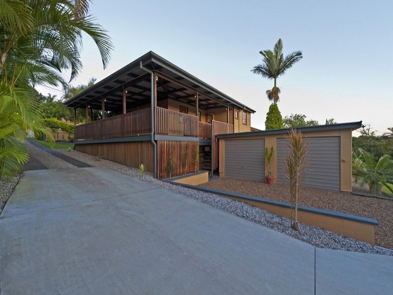 74 Maundrell Terrace, Chermside West QLD 4032
