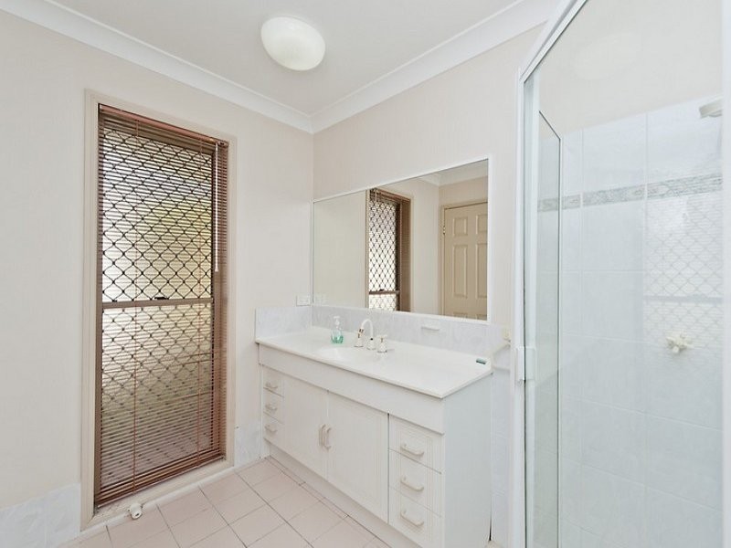 1/129 Albany Creek Road, Aspley QLD 4034