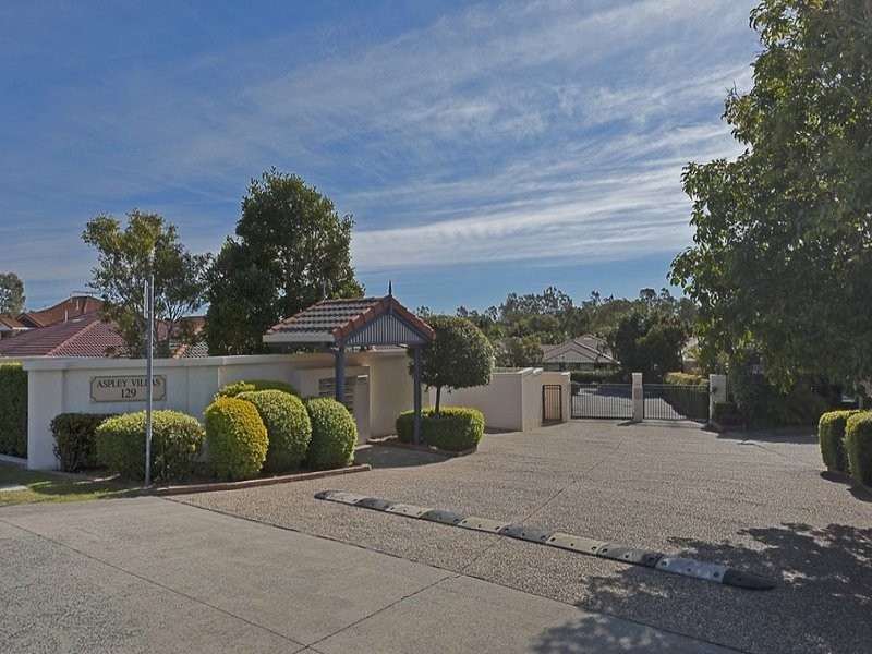 1/129 Albany Creek Road, Aspley QLD 4034