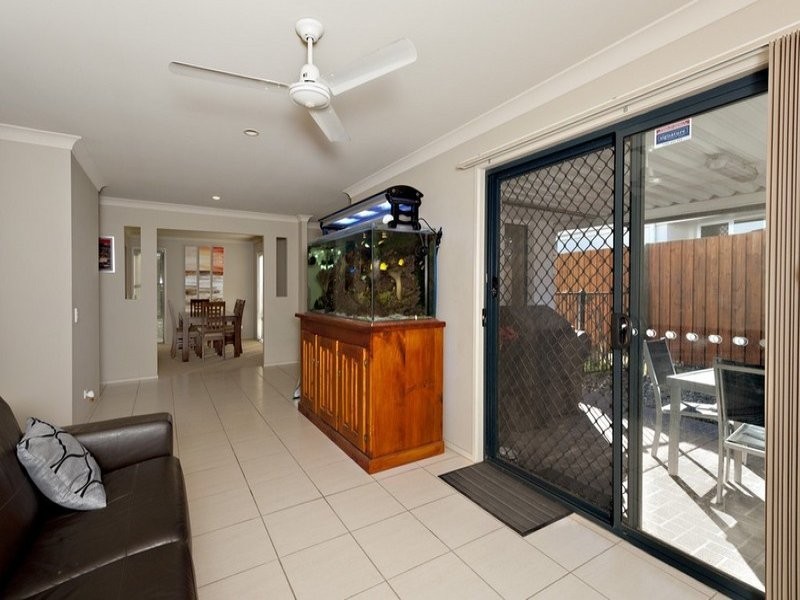 2 Nardoo Close, Carseldine QLD 4034