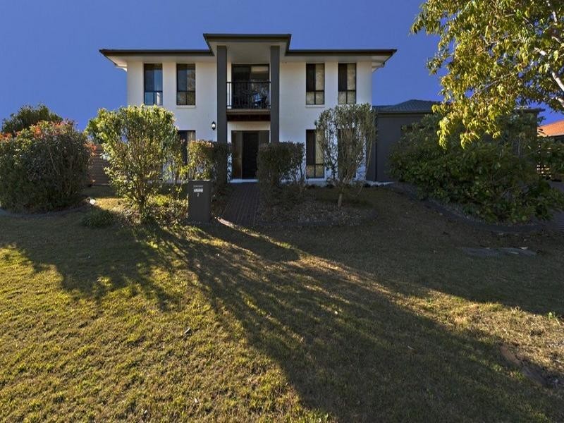 2 Nardoo Close, Carseldine QLD 4034