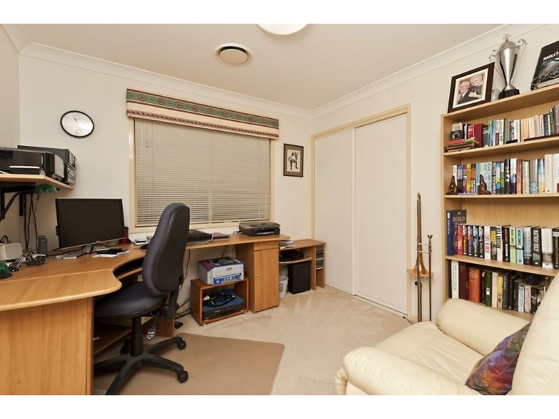 98 Oxford Cr, Bridgeman Downs QLD 4035