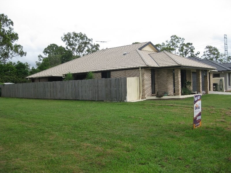 54 Lillydale St, Carseldine QLD 4034