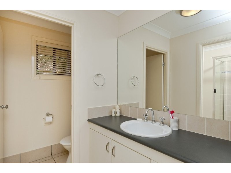 166 Saturn Cres, Bridgeman Downs QLD 4035