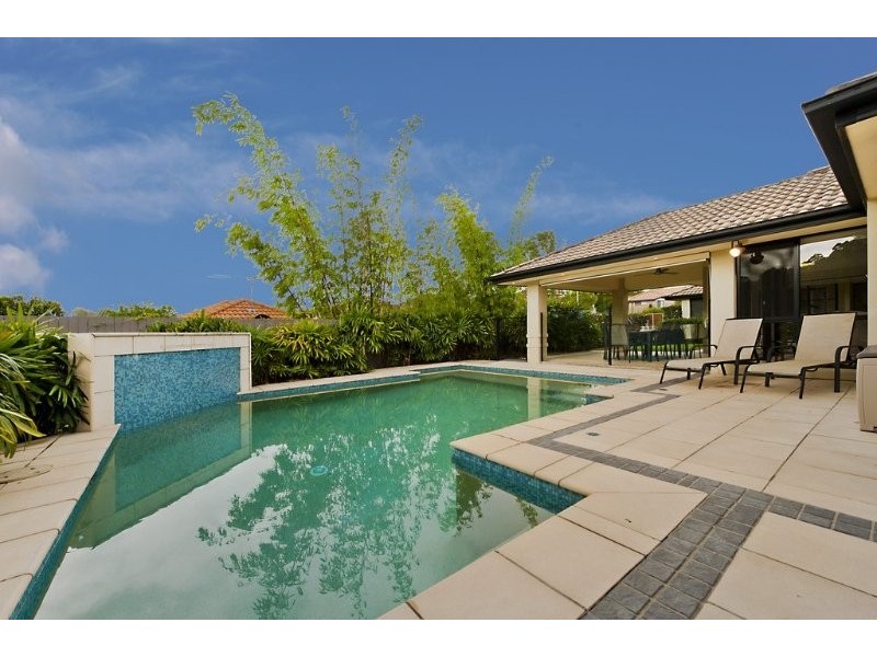 166 Saturn Cres, Bridgeman Downs QLD 4035