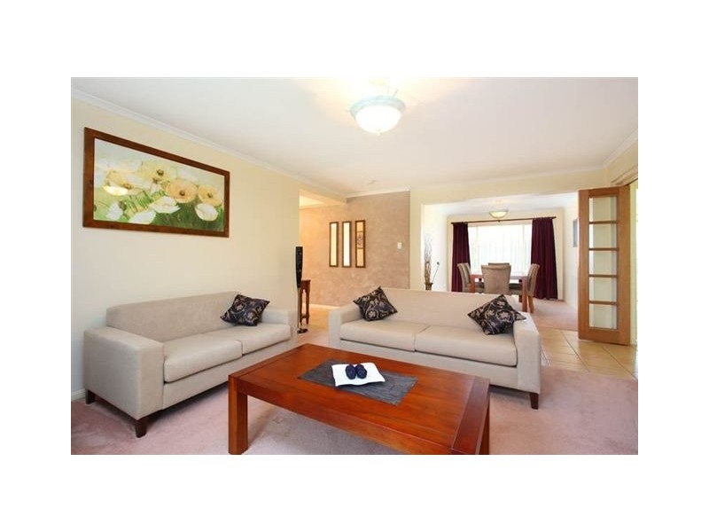 2 Tayla Close, Bridgeman Downs QLD 4035