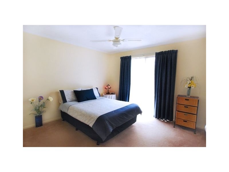 2 Tayla Close, Bridgeman Downs QLD 4035