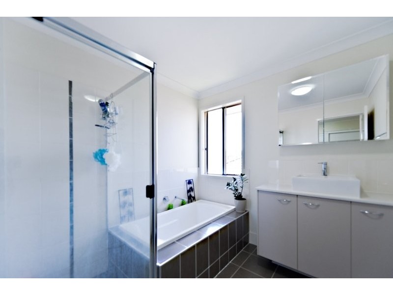 13 Highbridge Circuit, Carseldine QLD 4034