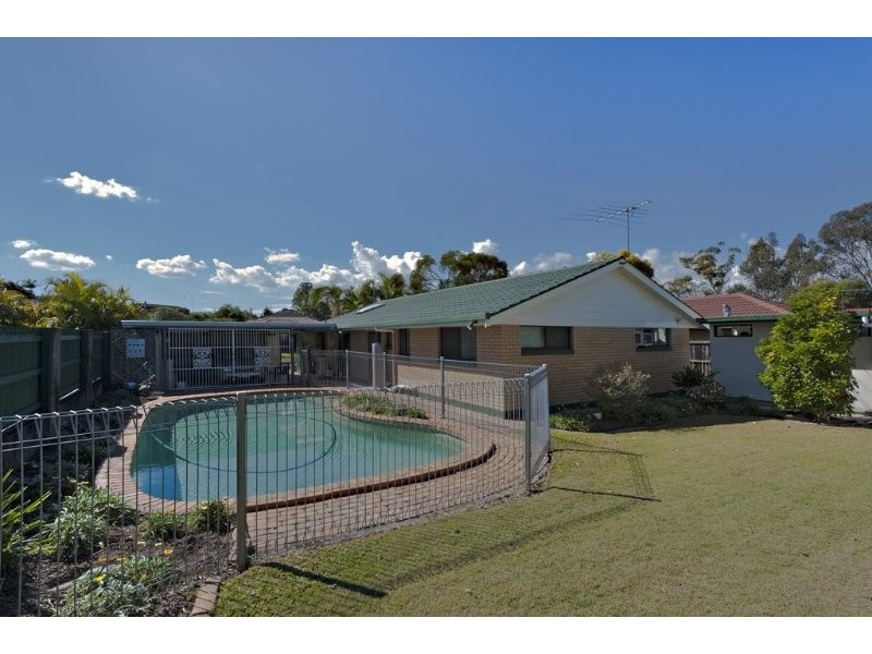 19 Covey Street, Chermside West QLD 4032