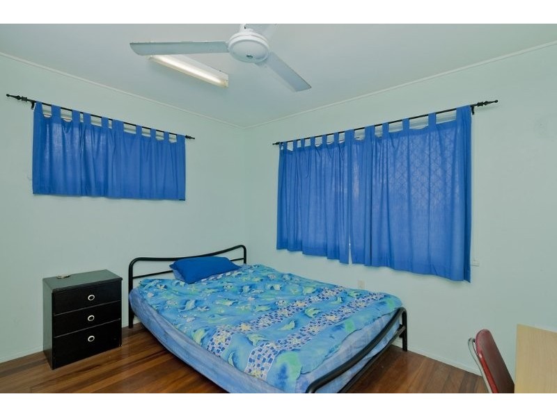 11 Karen Street, Aspley QLD 4034