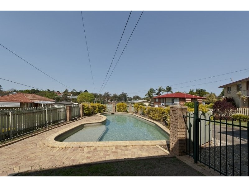 11 Karen Street, Aspley QLD 4034