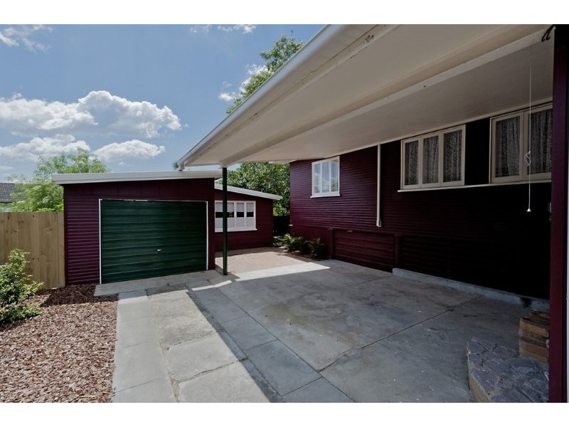 11 Whittaker Street, Chermside West QLD 4032