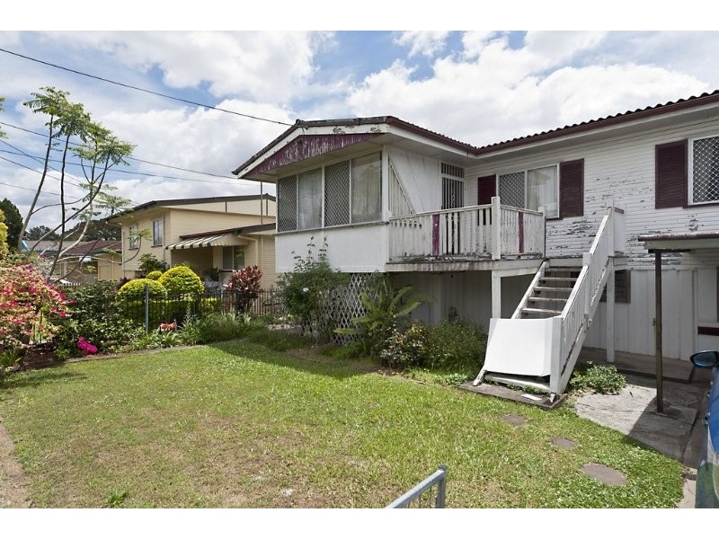5 Ethel Street, Chermside QLD 4032