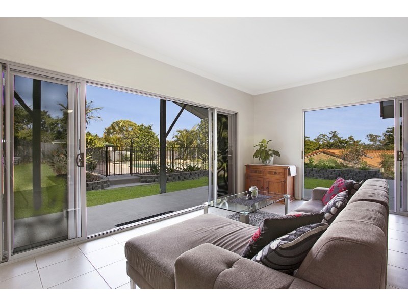 65 Dove Tree Crescent, Sinnamon Park QLD 4073