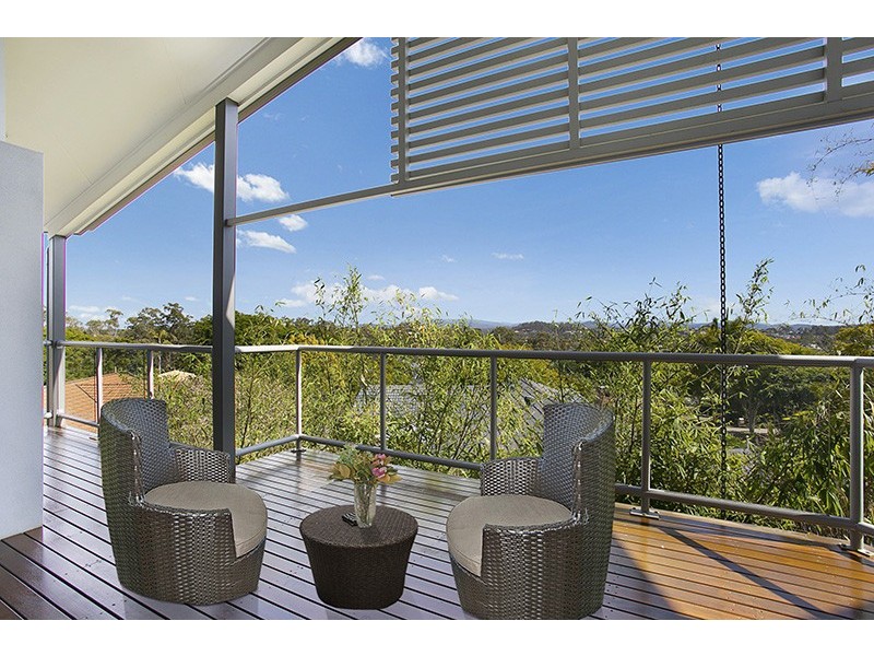 65 Dove Tree Crescent, Sinnamon Park QLD 4073