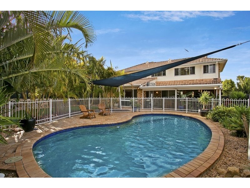 4 Peach Place, Middle Park QLD 4074