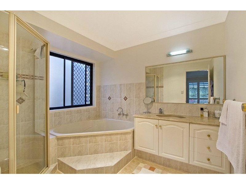Westlake QLD 4074