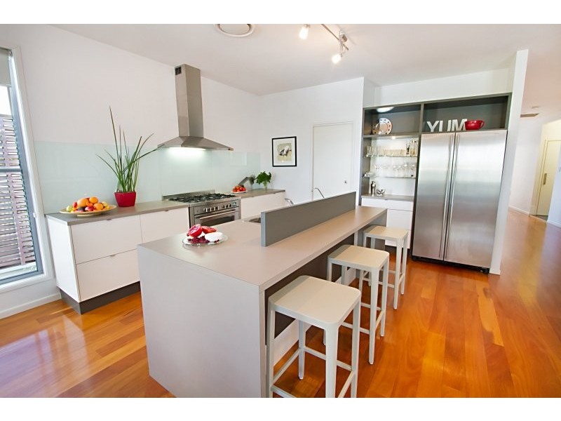 Seventeen Mile Rocks QLD 4073