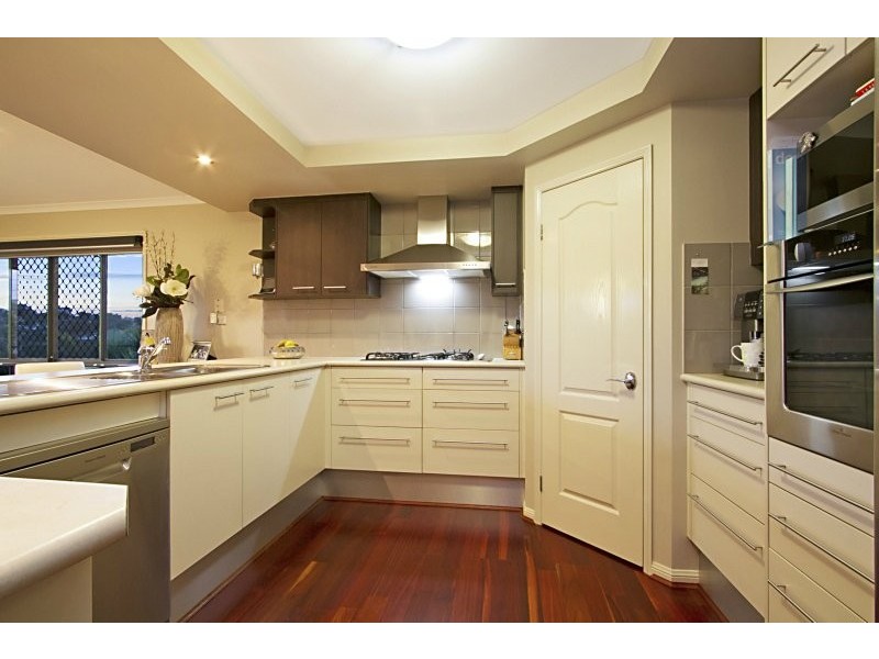 Sinnamon Park QLD 4073