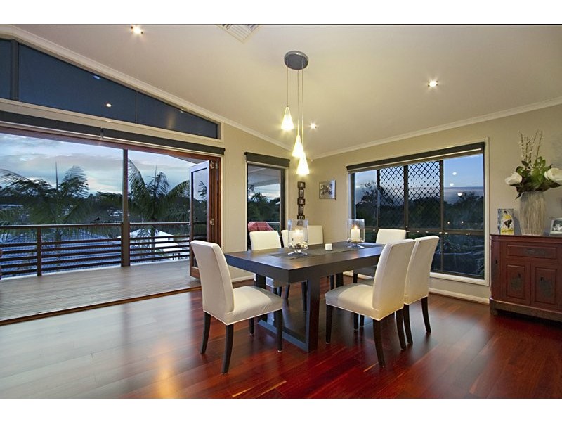 Sinnamon Park QLD 4073