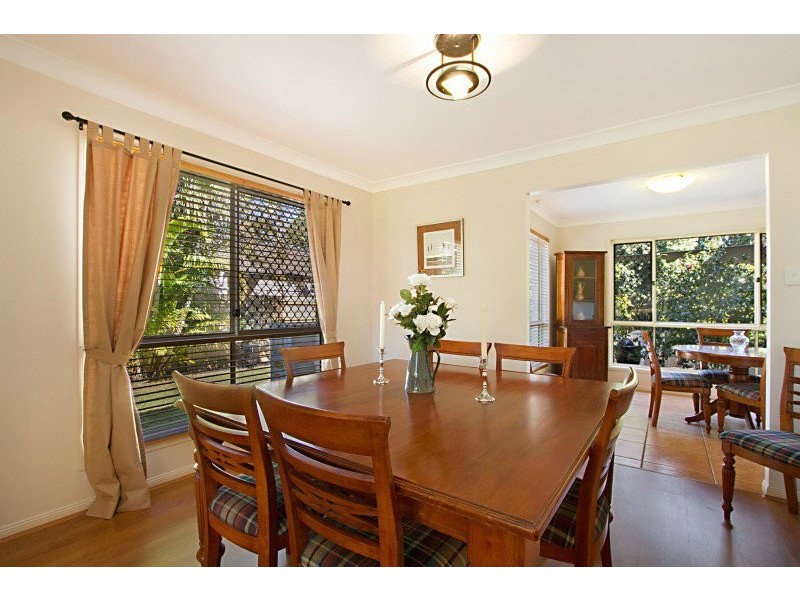 Sinnamon Park QLD 4073